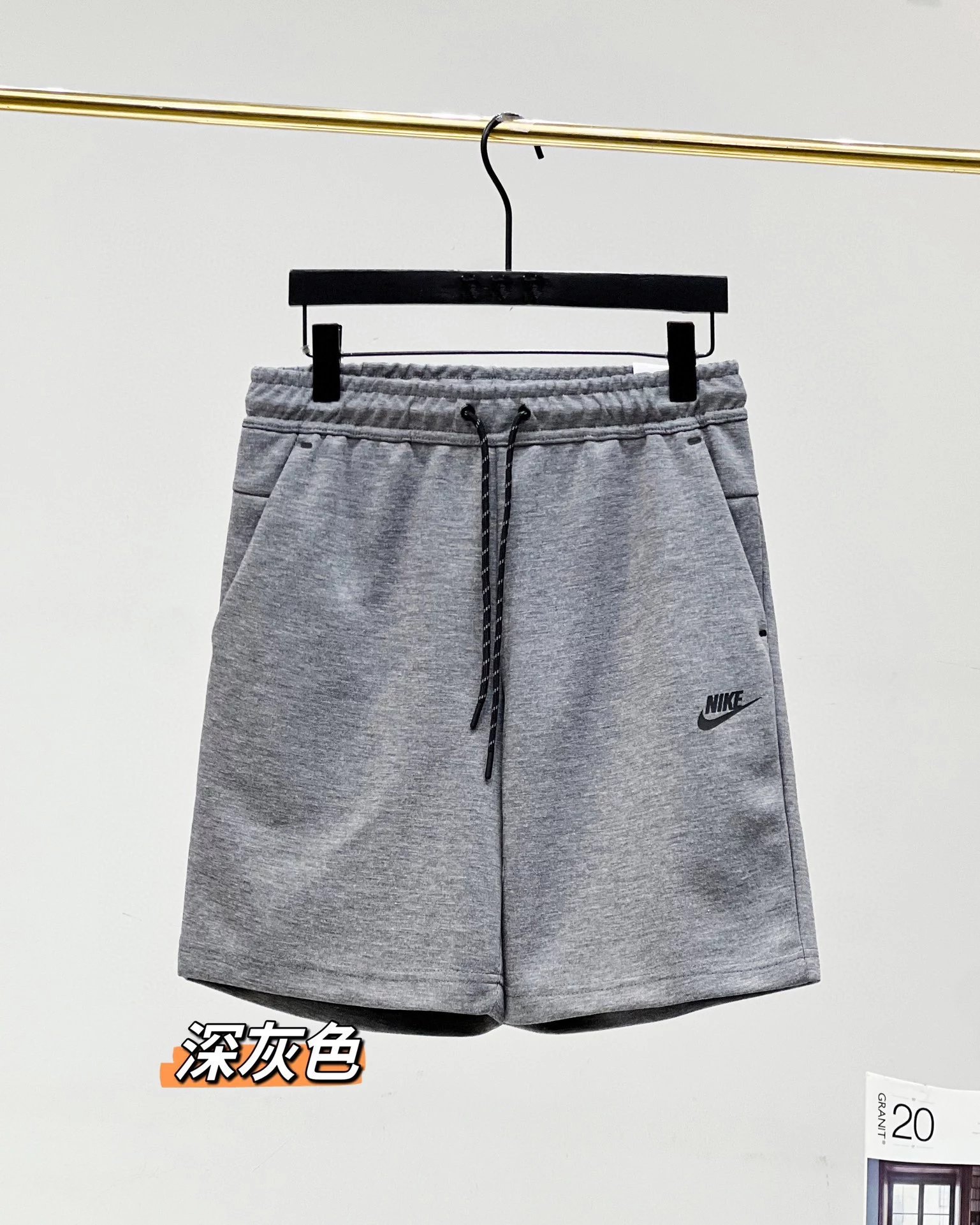 12 Dark Gray 005