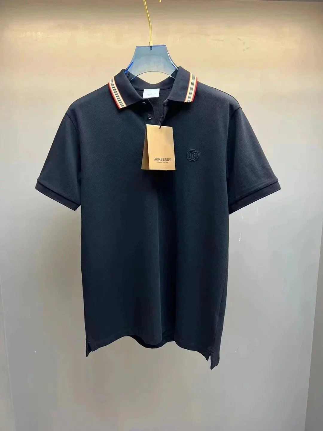 Solid black striped collar 002