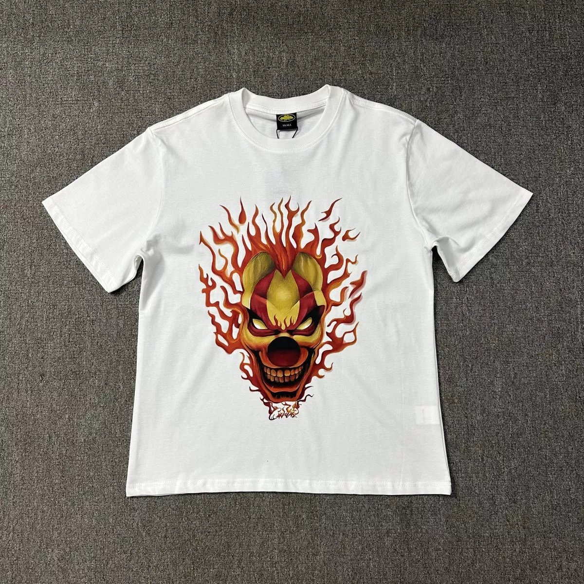 19 white 005