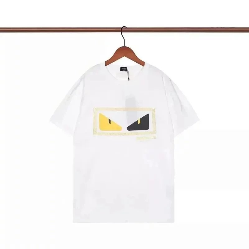 White Triangle 002