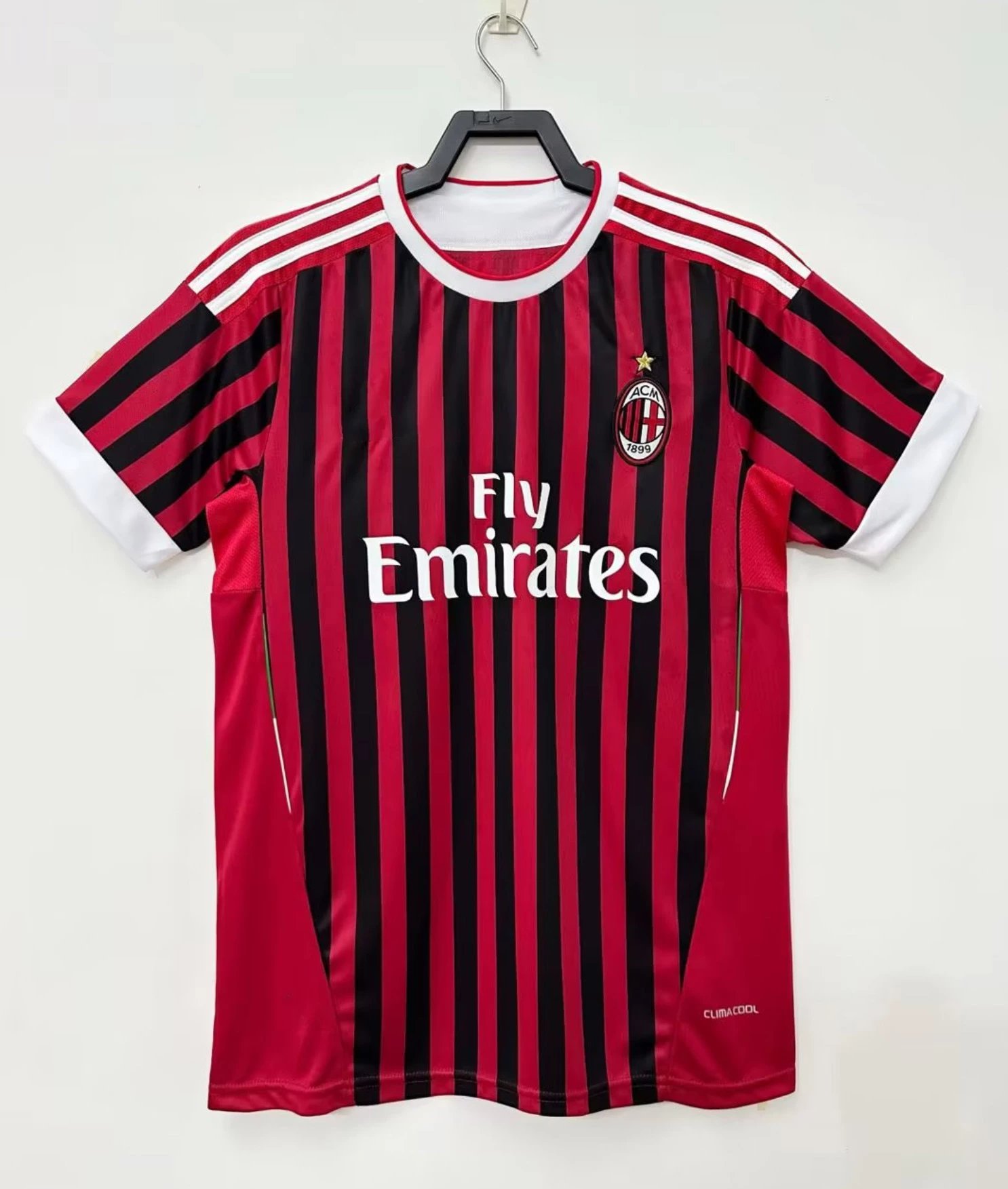 10 Red 006