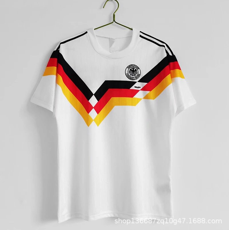 31 white 006