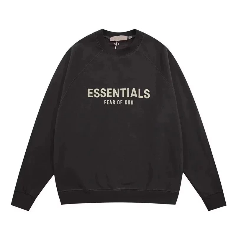 Large-letter black hoodie 002