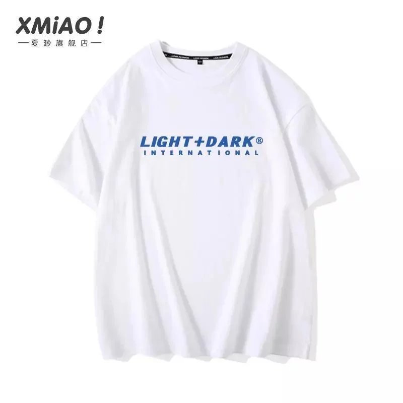 04 White