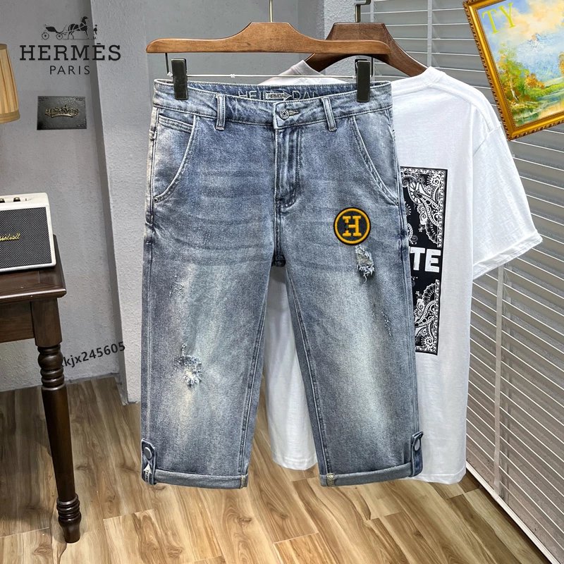 16 Blue 005