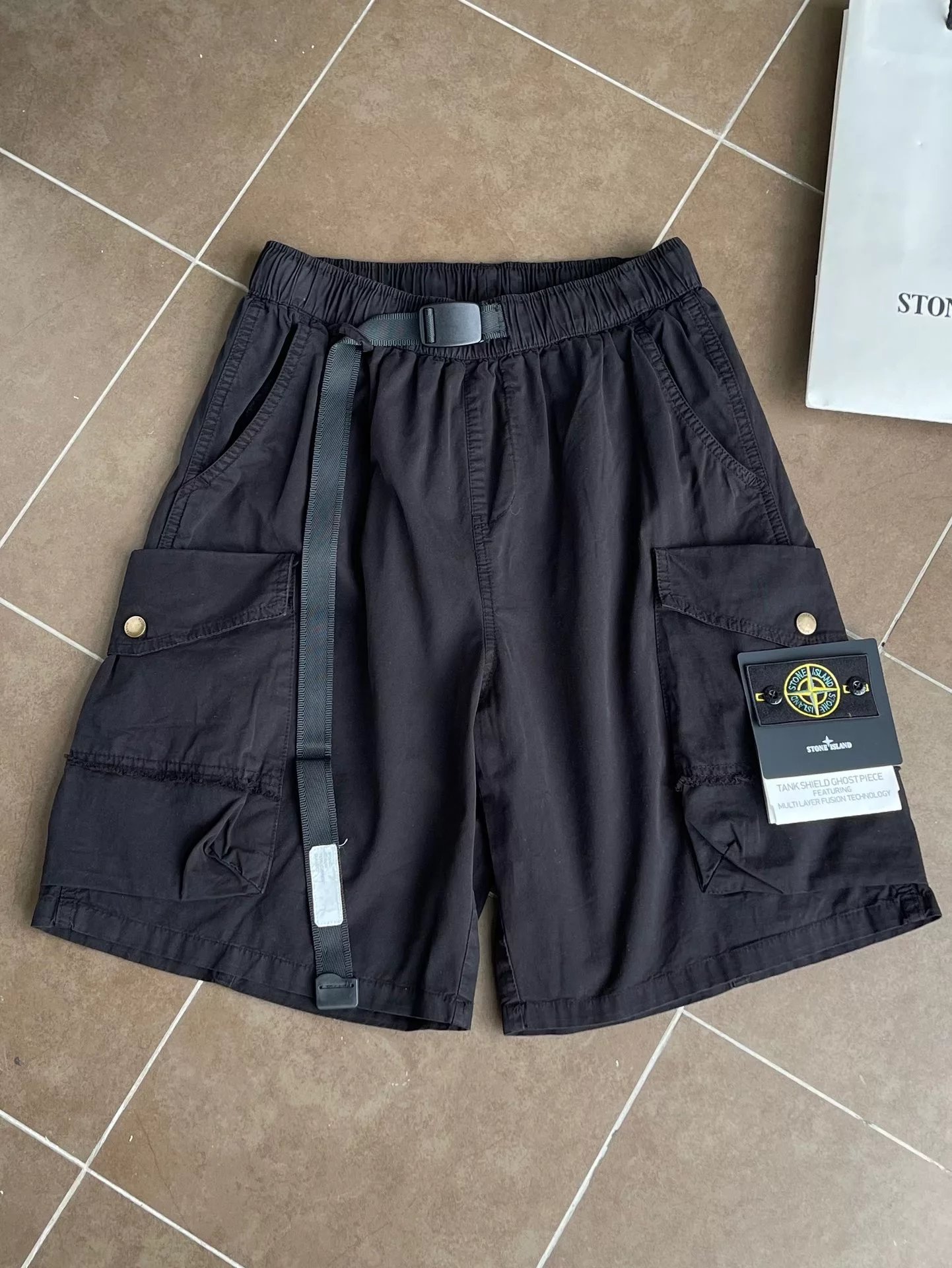 30 black