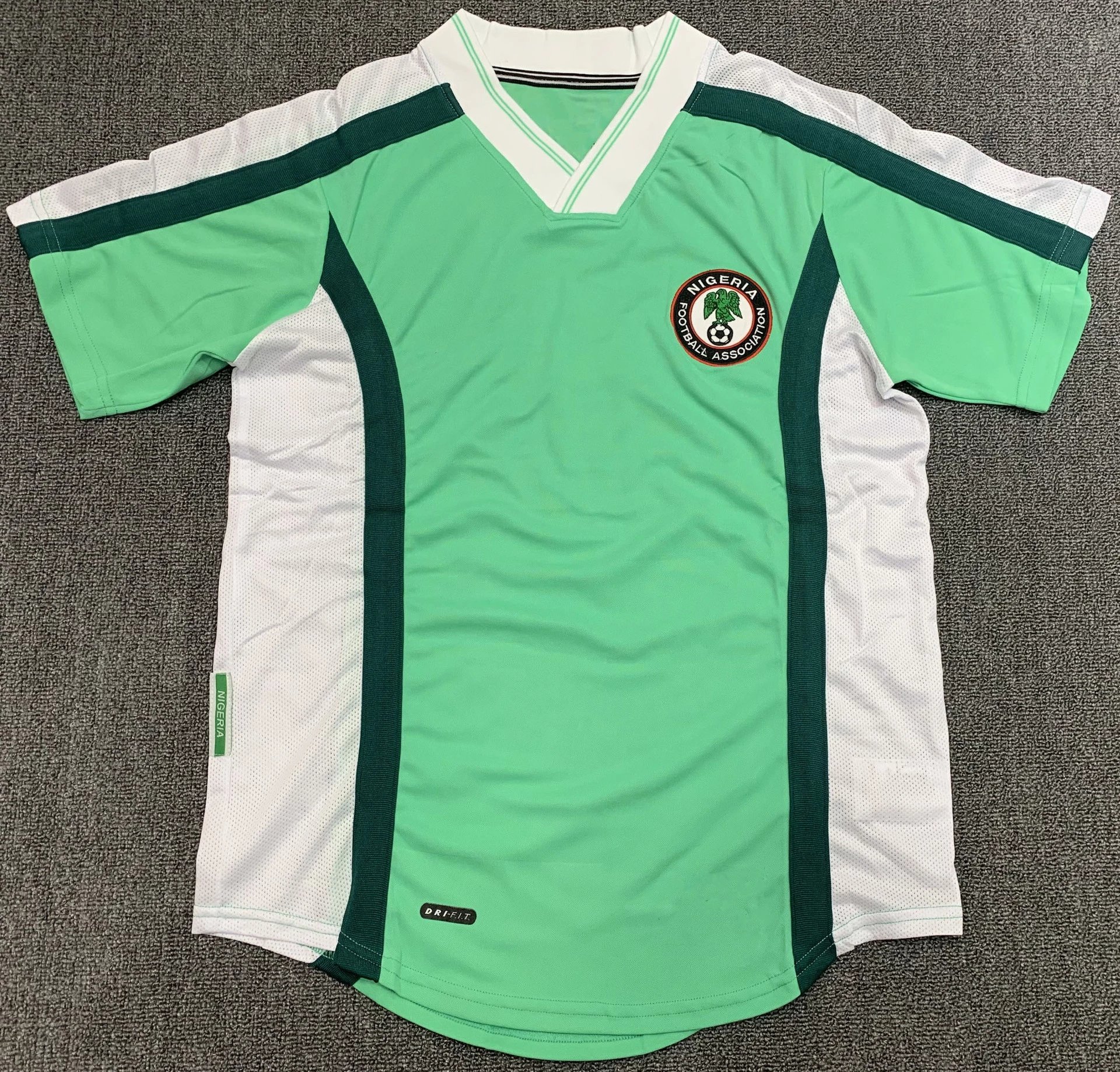 12 Green 006