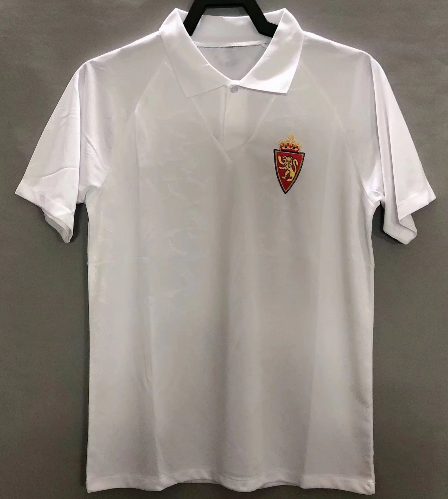 16 white 006