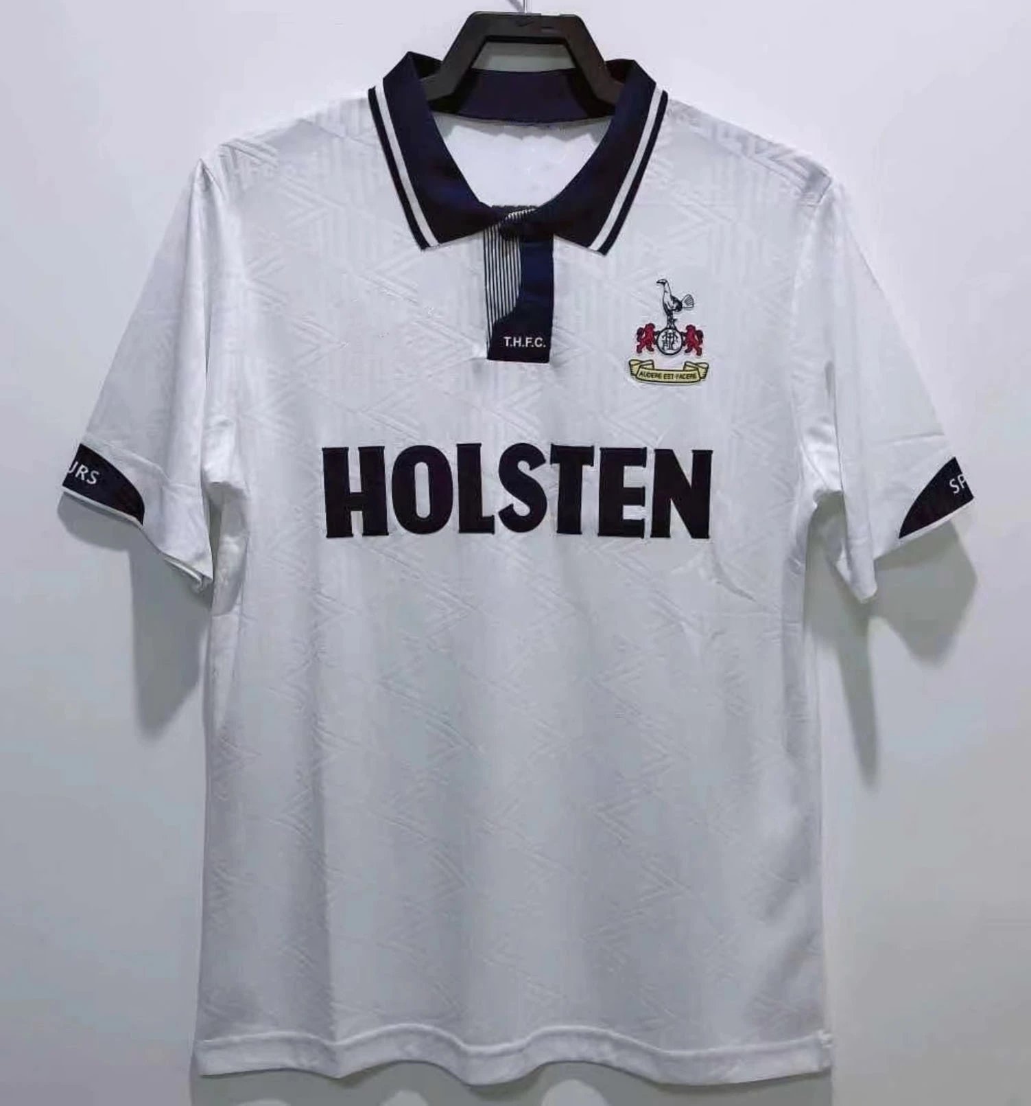 40 white 006