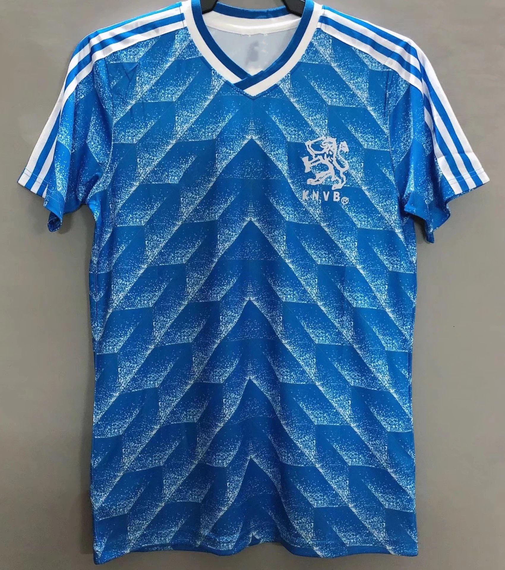 07 Blue 006