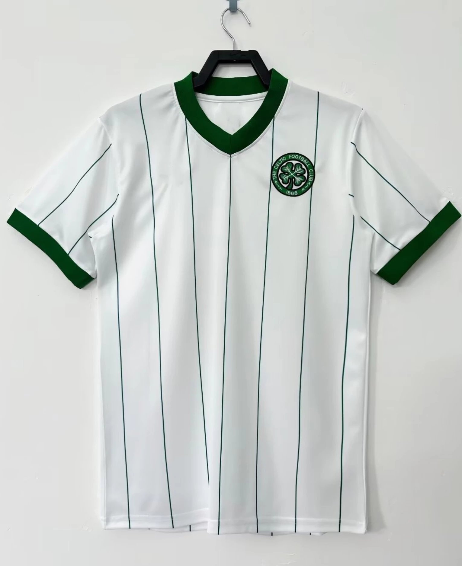 20 White 006
