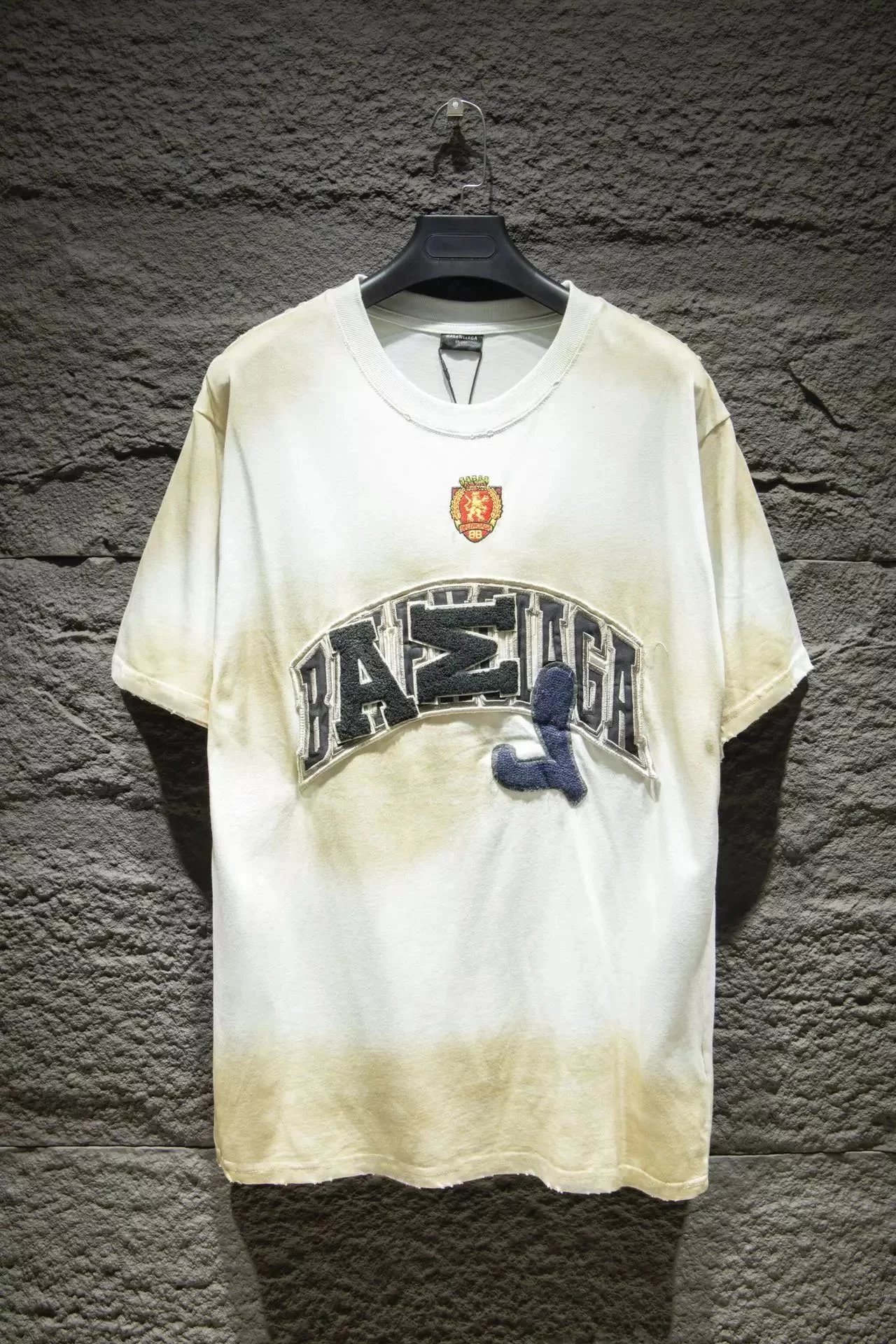 white do old style 002