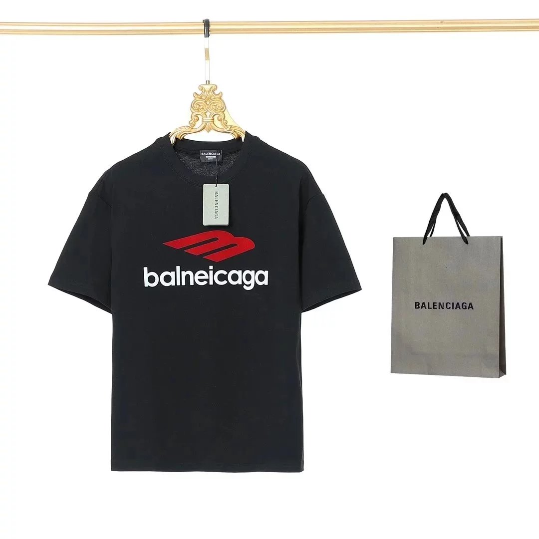 Black background red label shoulder without label 002