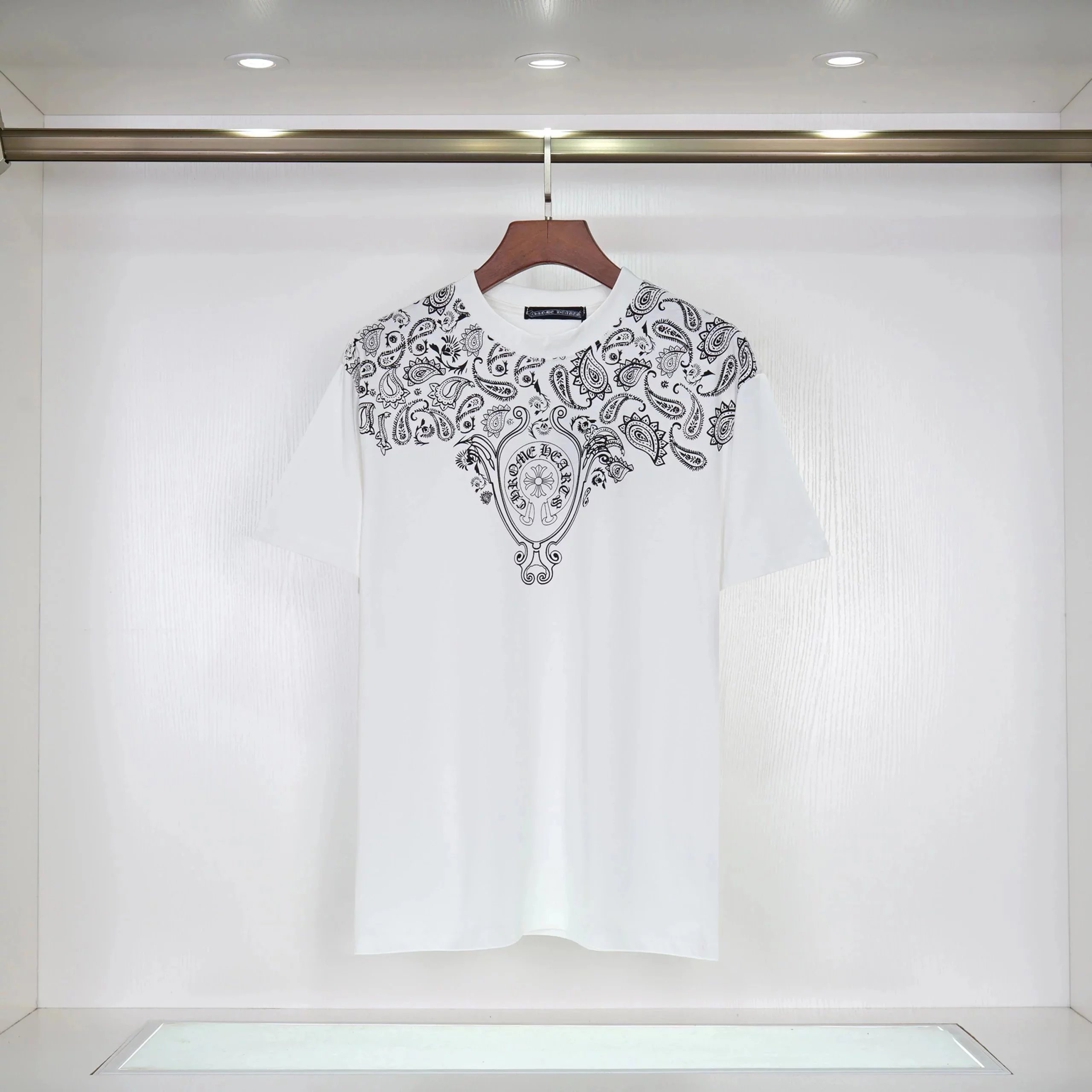 White collar pattern 005