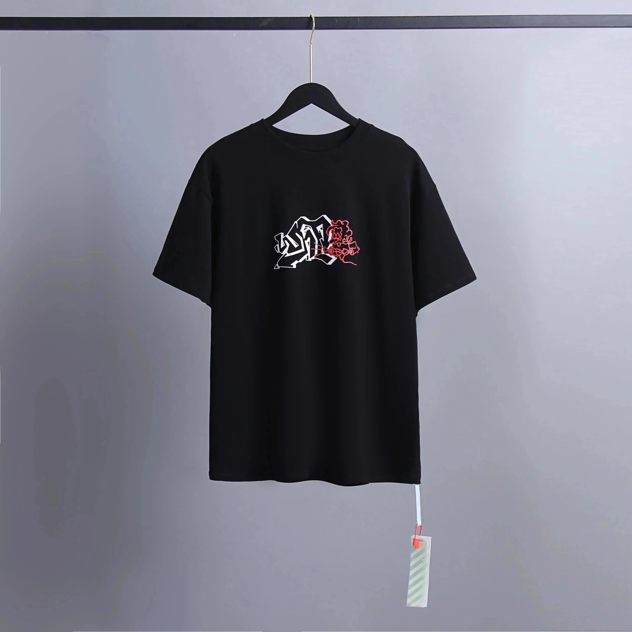 05 Black 005
