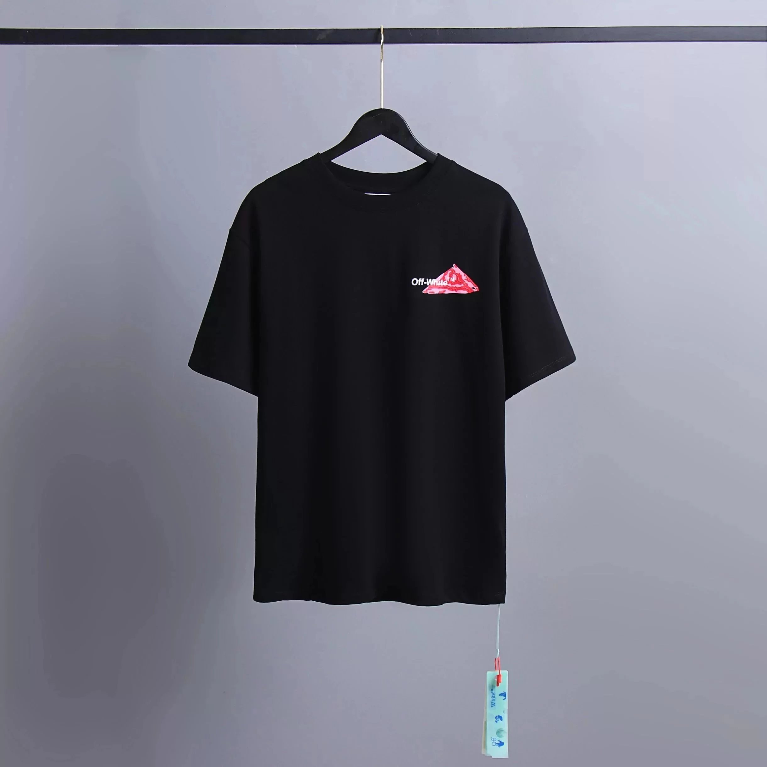 07 Black 005