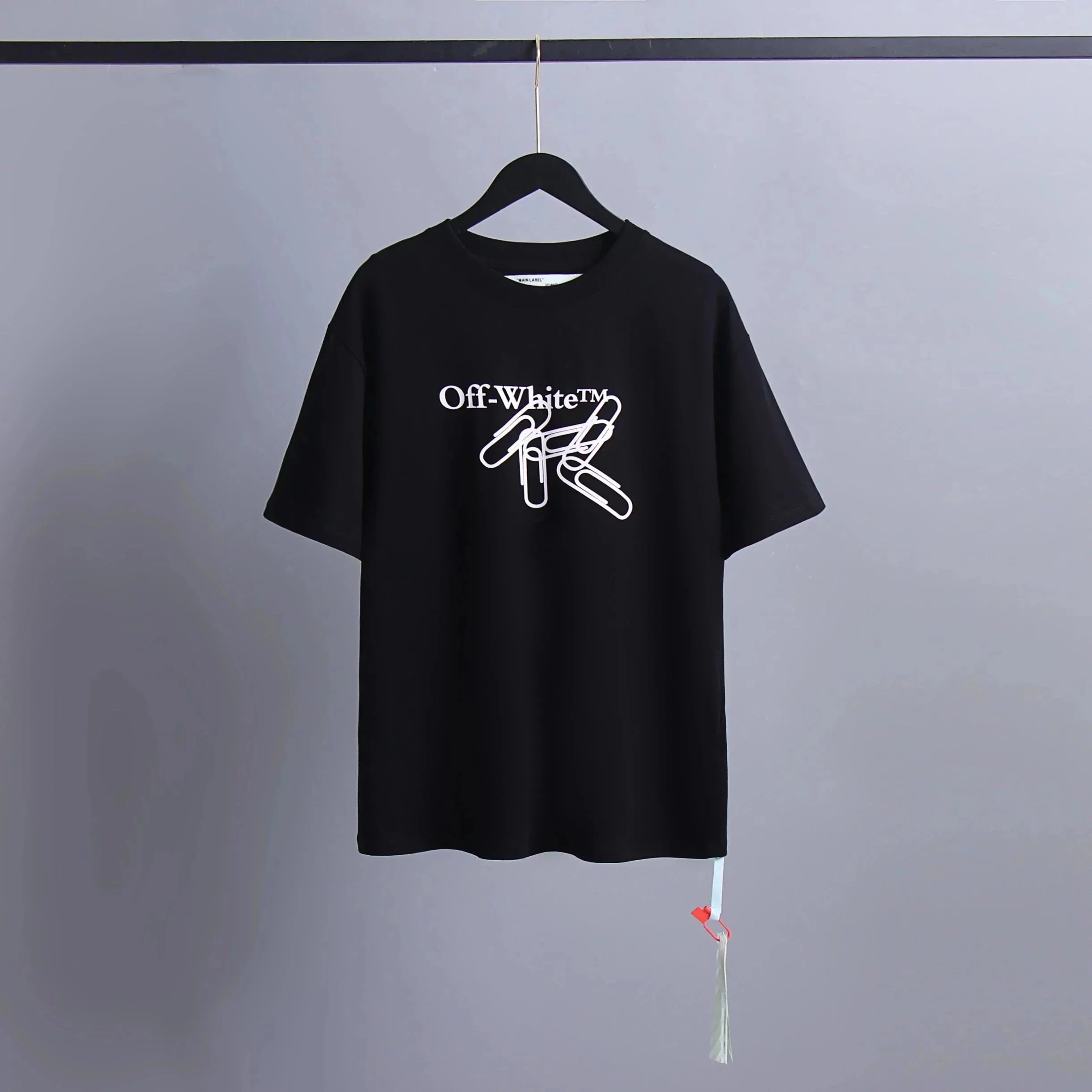 13 Black 005