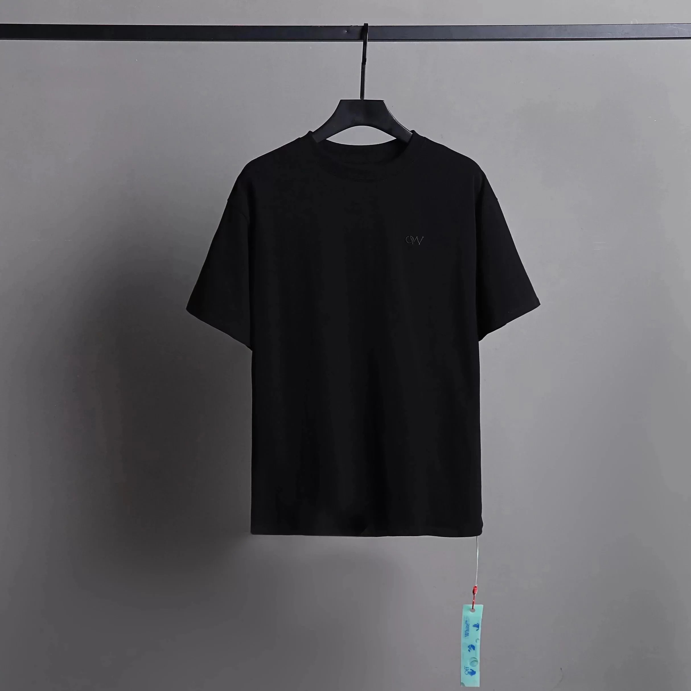 39 black 005