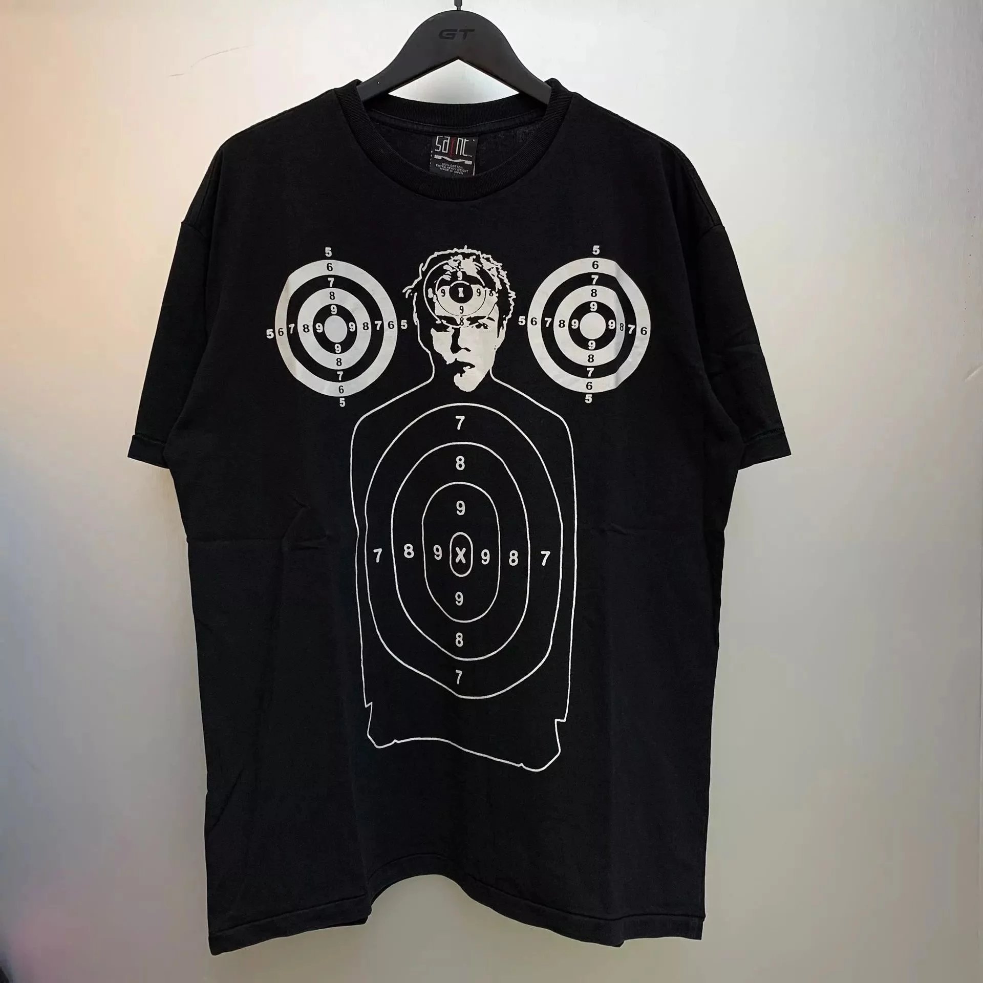 23 Black 005