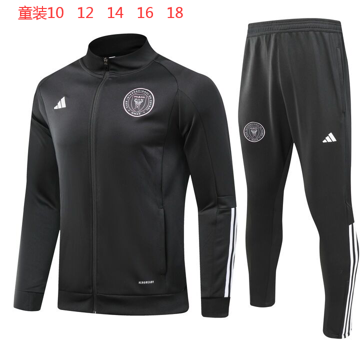 14 Black 006