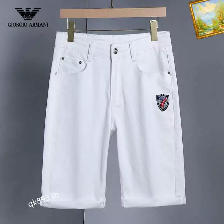 21 White 005