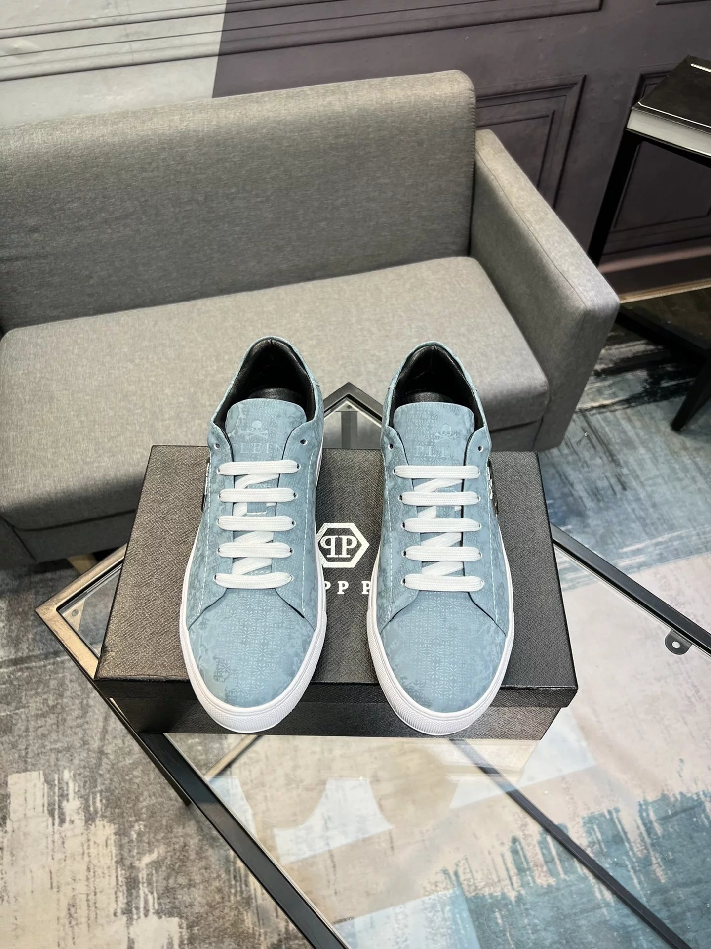 29 blue 005
