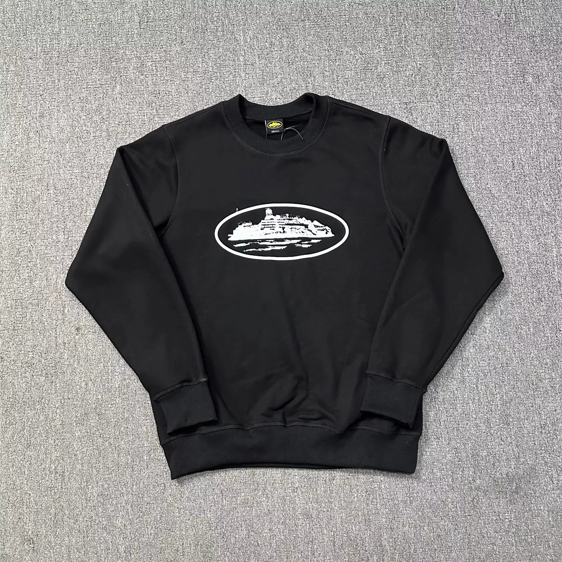 Sweatshirt – Black with White Label