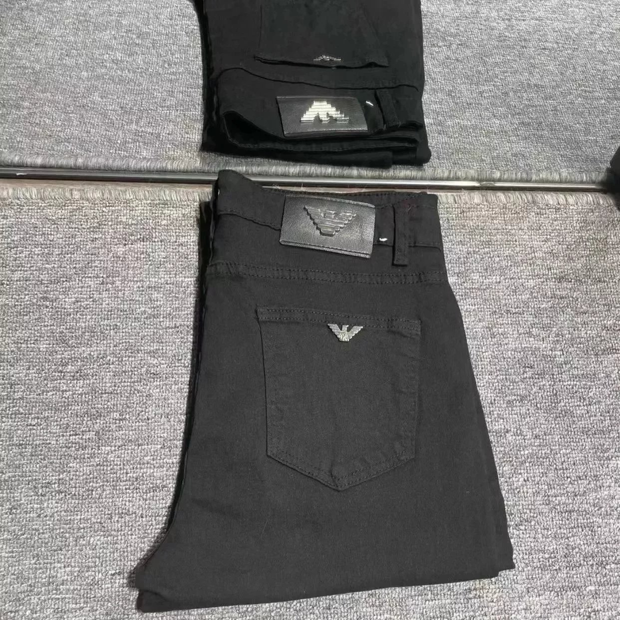 Eagle Black Label 002