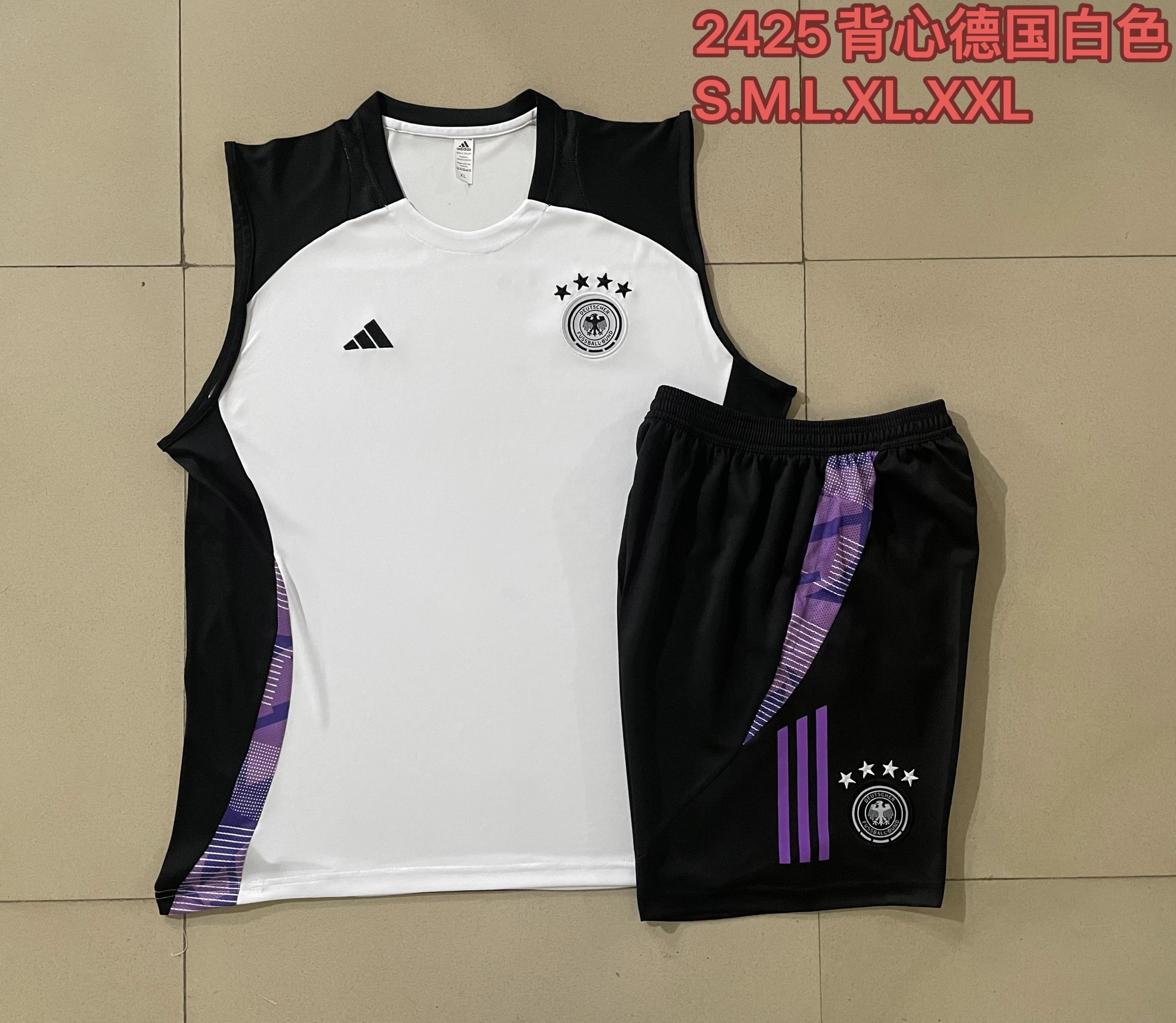 18 white 006