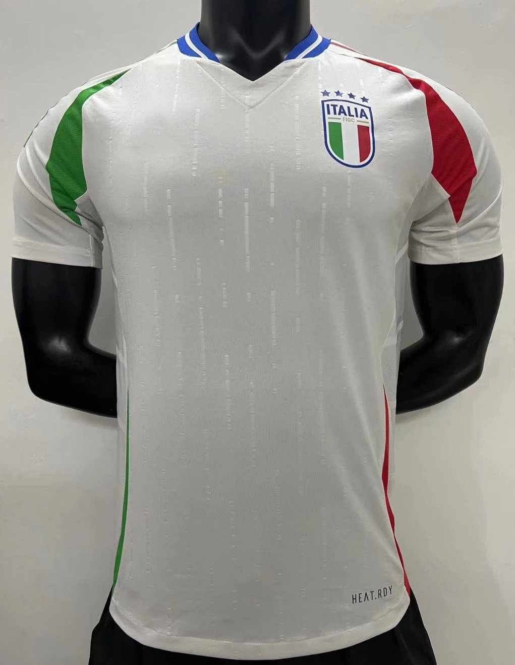 25 white 006