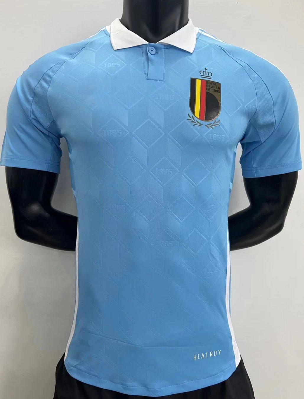 37 Blue 006