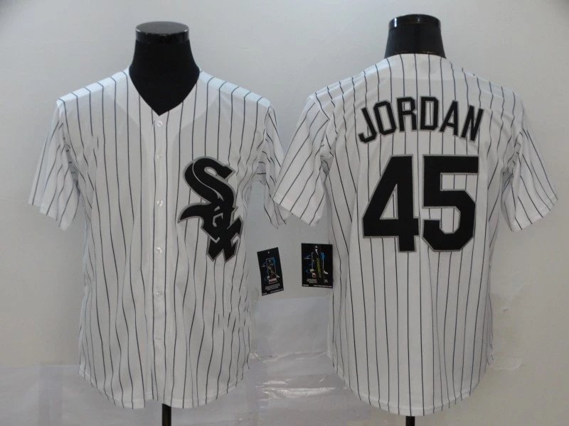 White Sox fans white 45