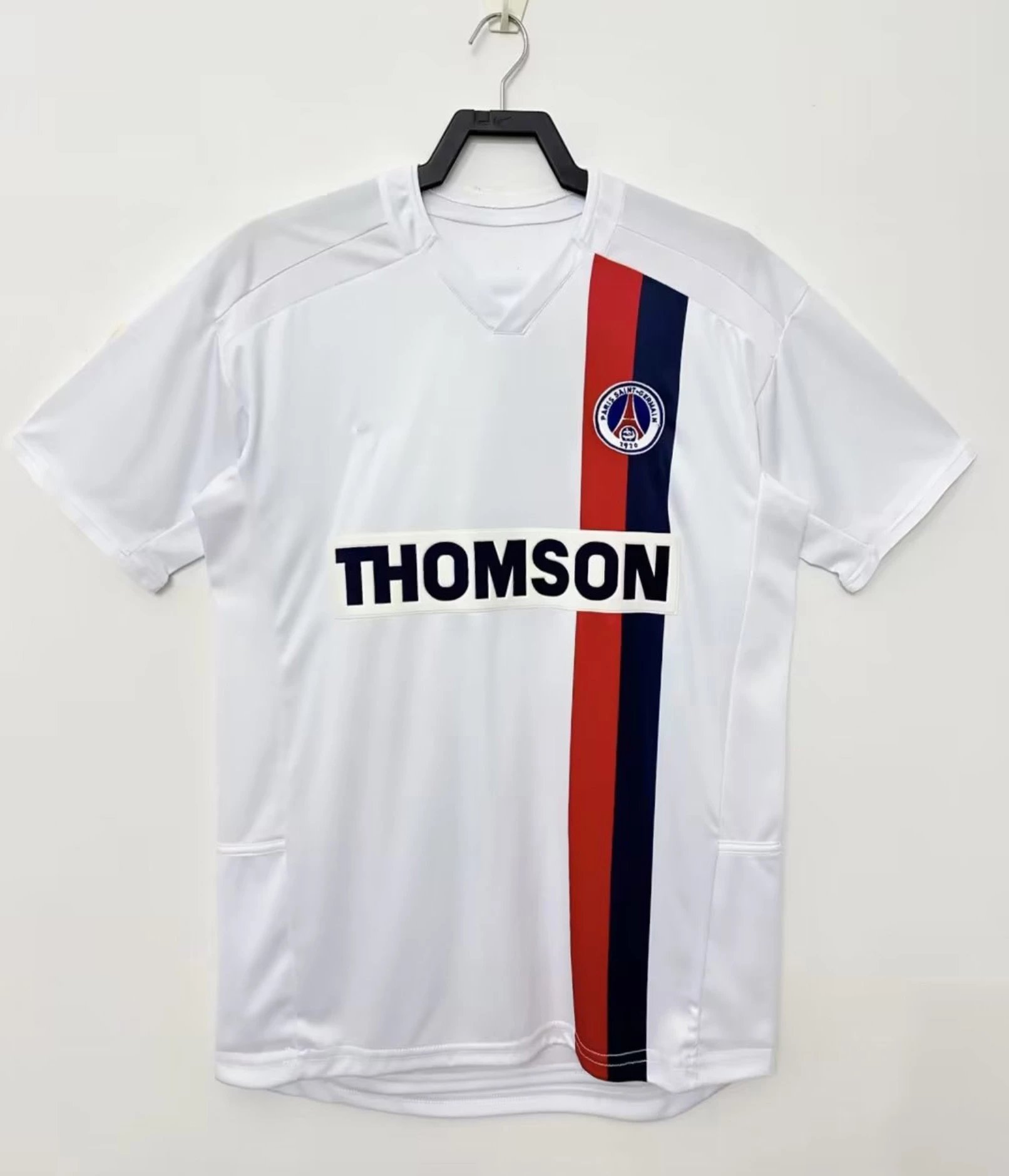 24 White 006