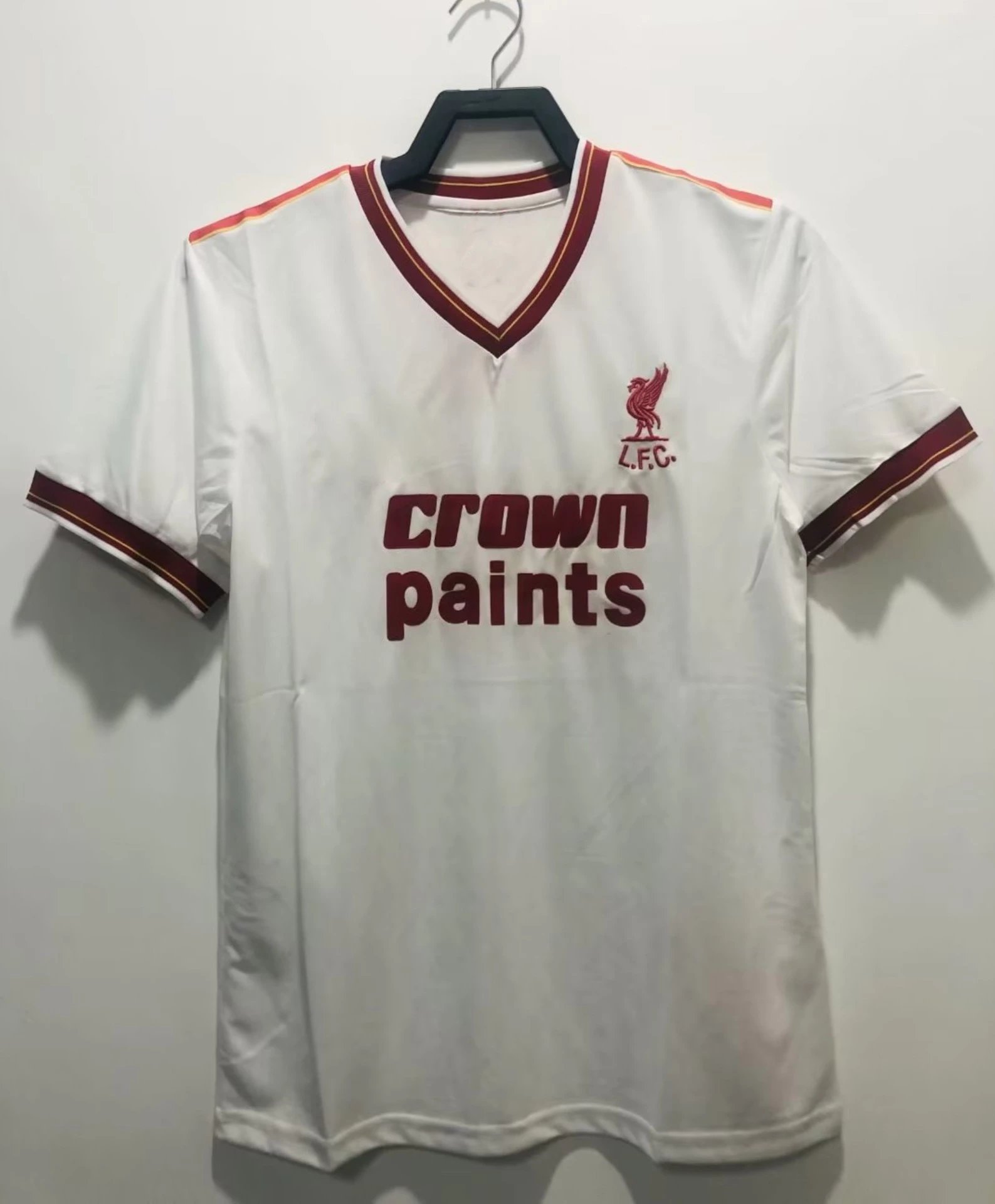 28 white 006