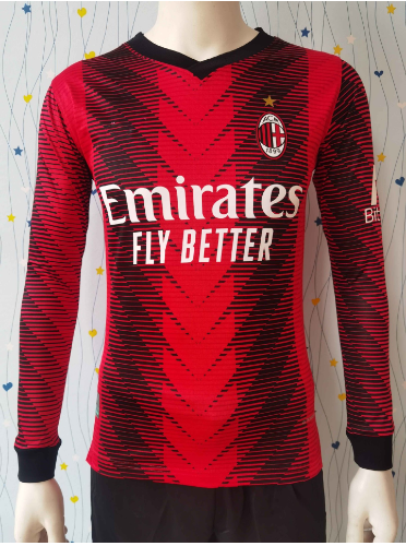 AC Main red and black long sleeves
