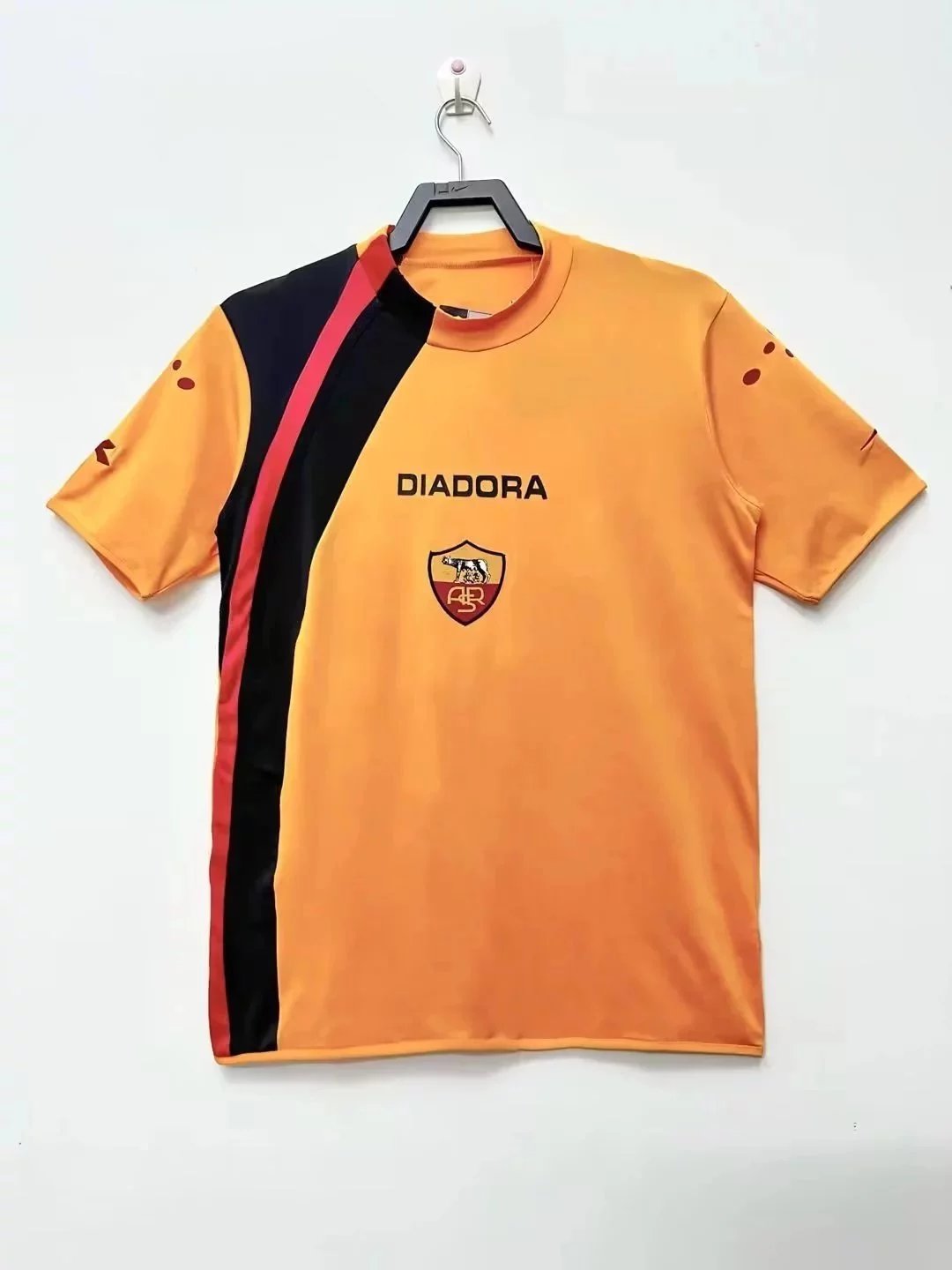 orange black red 005