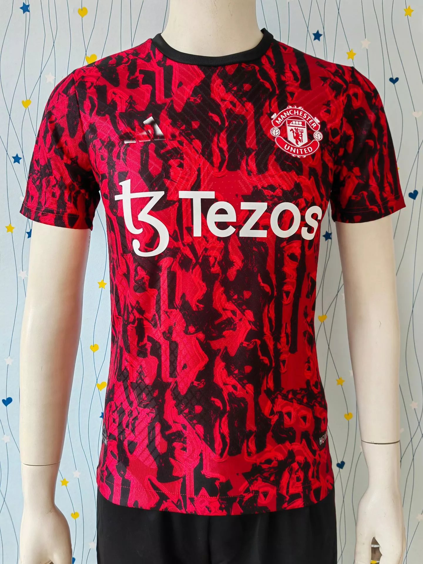 Manchester United training suit red and black