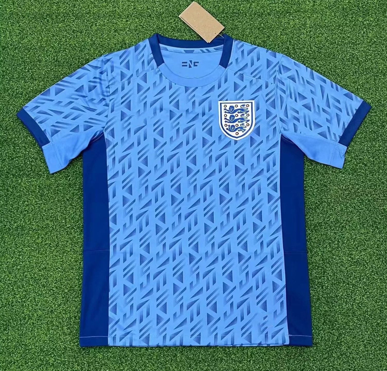 06 Blue 006