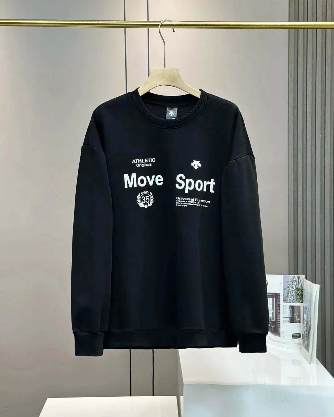 Black with white English 002