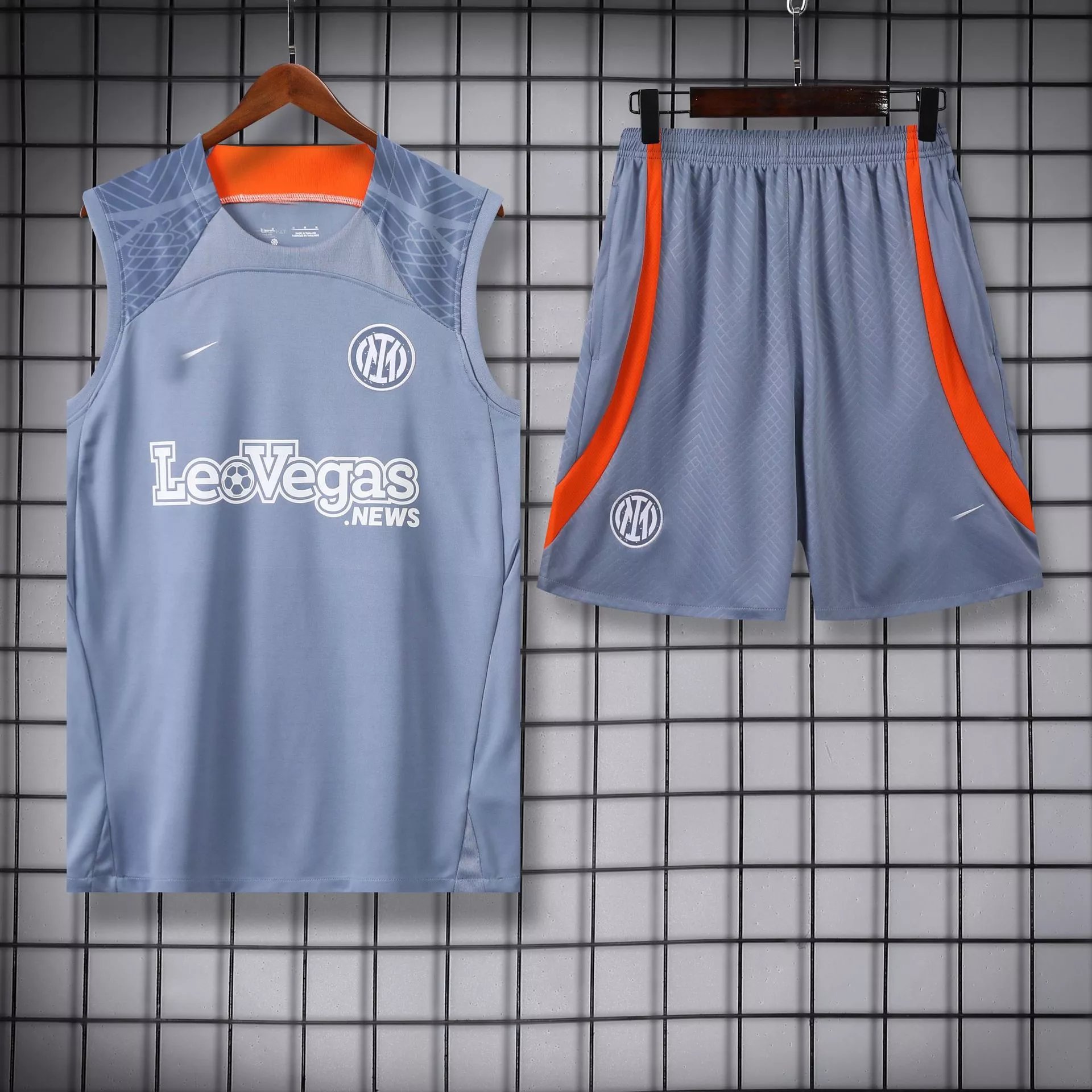 Inter training suit gray 23.24