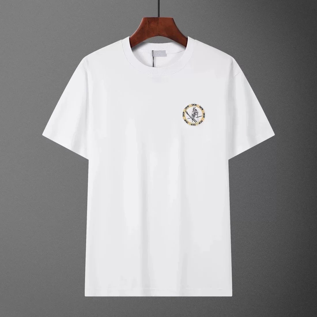 dr White circle logo 002