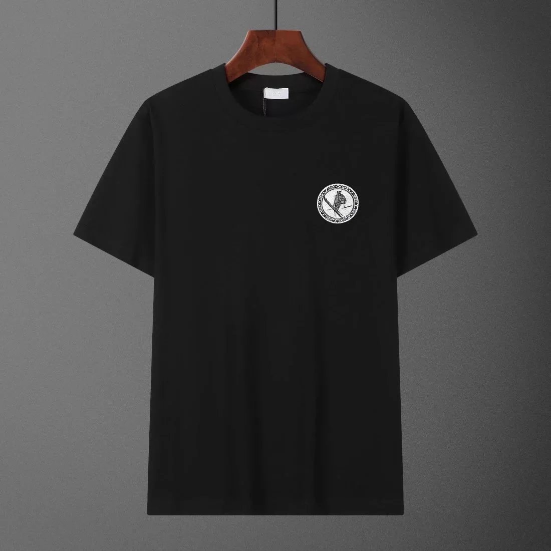 dr Black circle logo 002