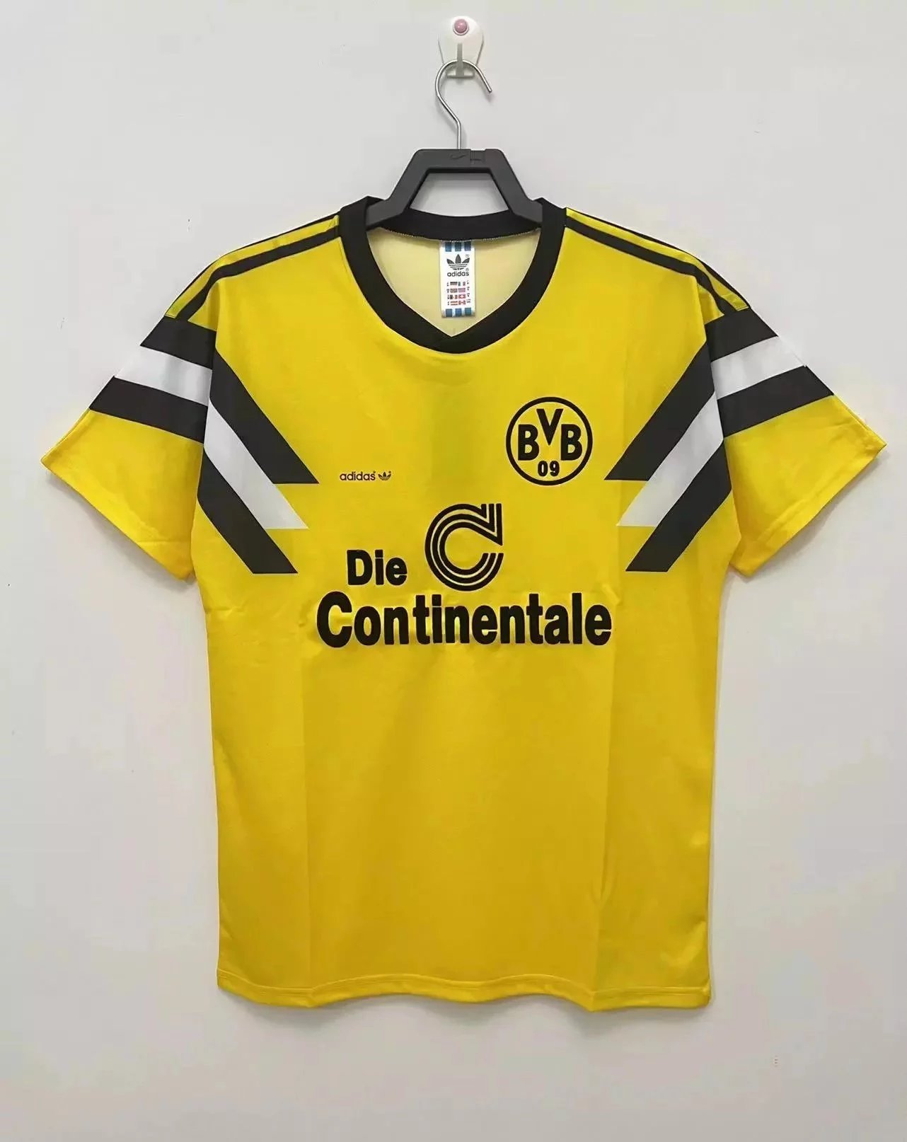 Yellow, black, and white 005