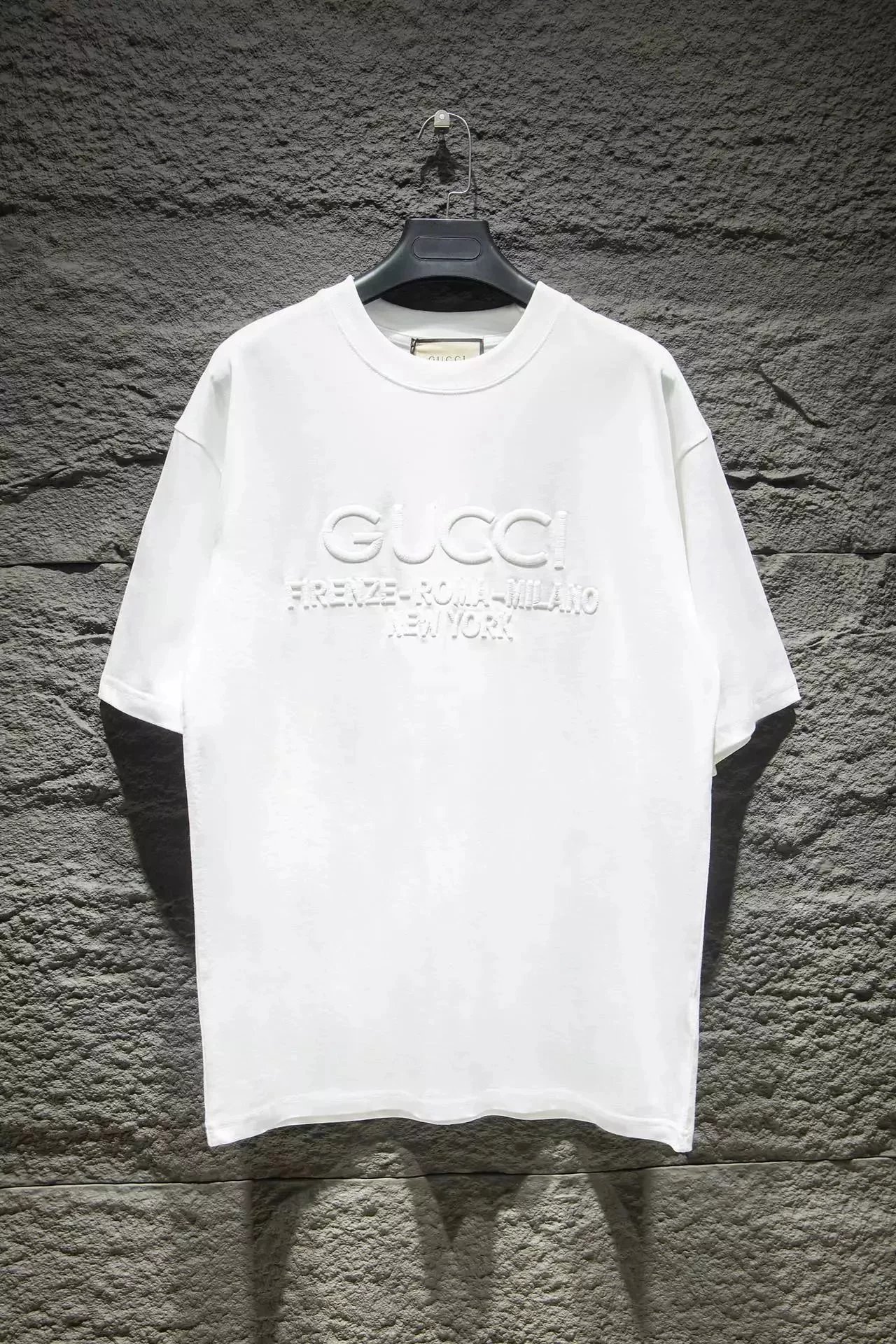Pure white letters 002