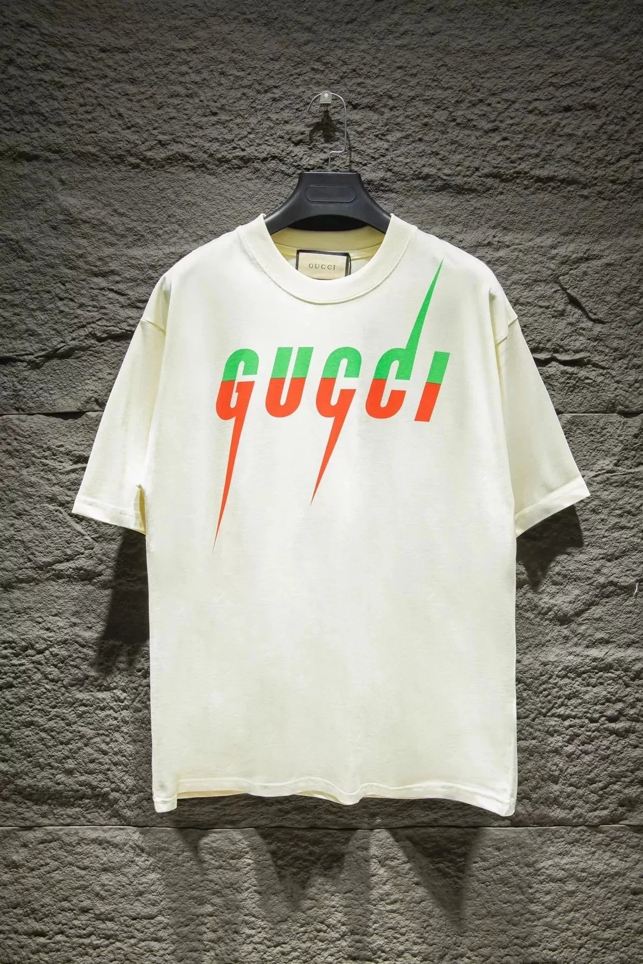 red green lightning 002