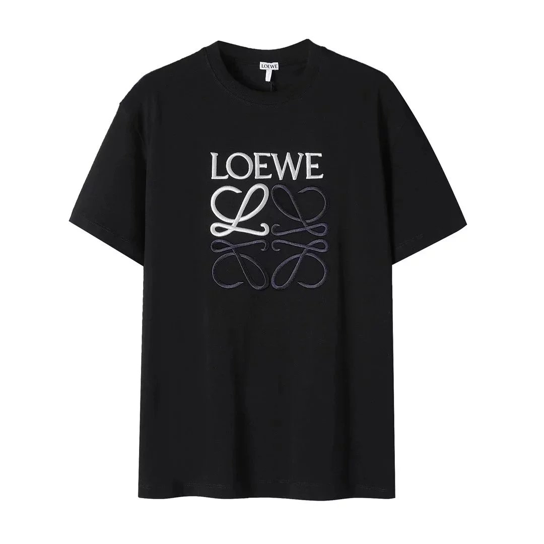 Black and white letter 002