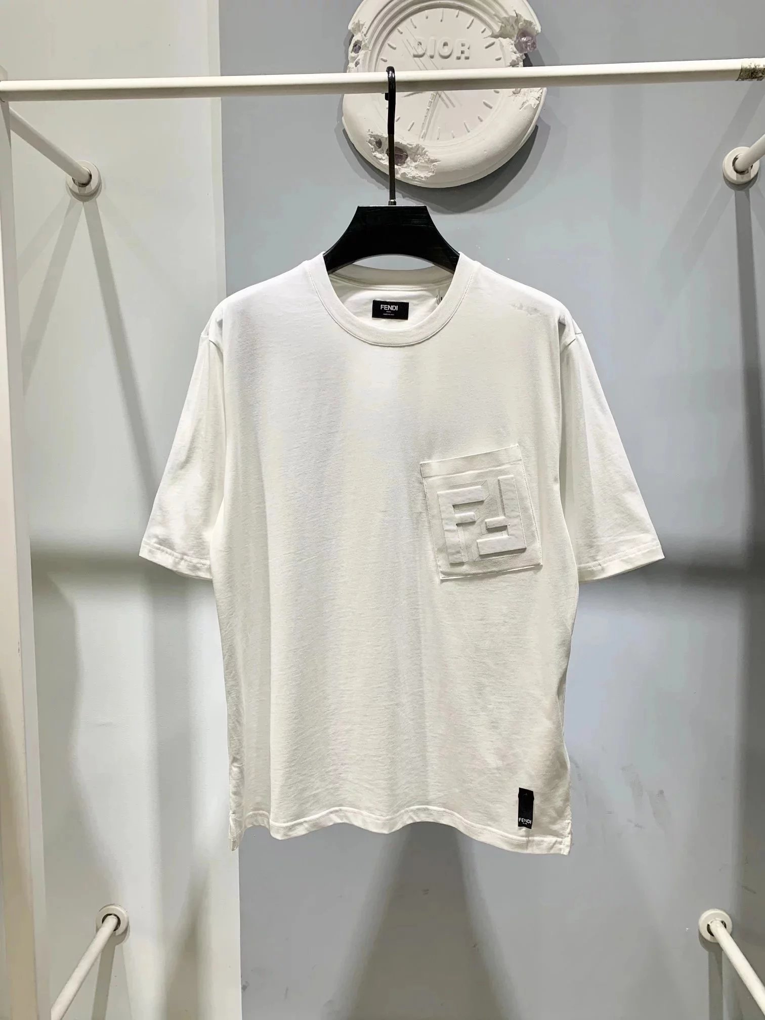 Double F white 002