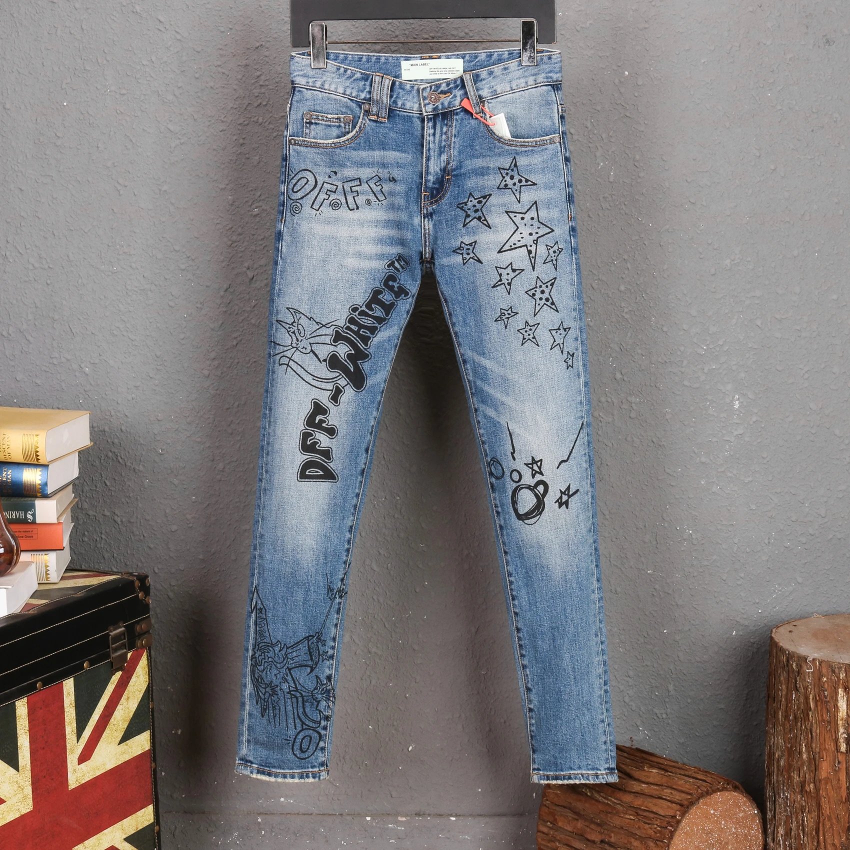 27 Black 002