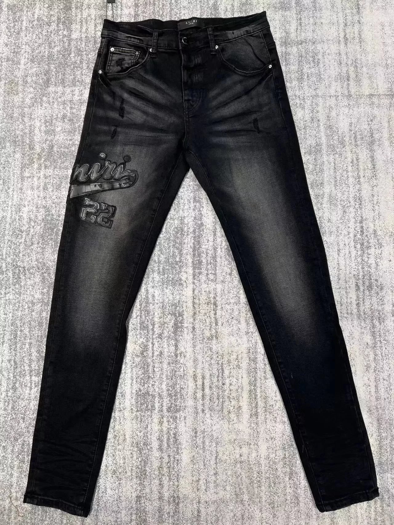 29 black 002