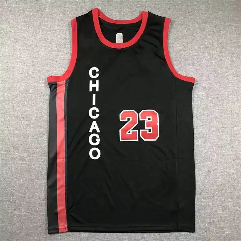 Black Red Edge 23